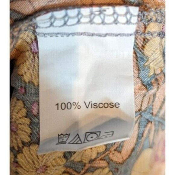 NWOT Rusttydusty Plus Blouse- Size 3XL Top Floral V-neck Pastel Fall N62‎ - Picture 5 of 7